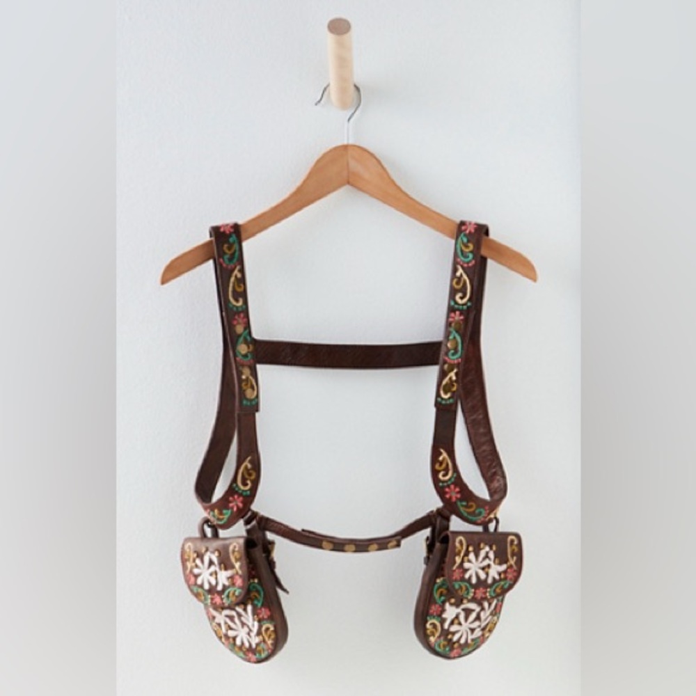 ISO!! Free People Everest harness